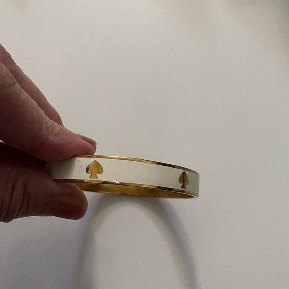 Kate spade Gold and Black Spade Bangle Bracelet - Picture 2 of 4